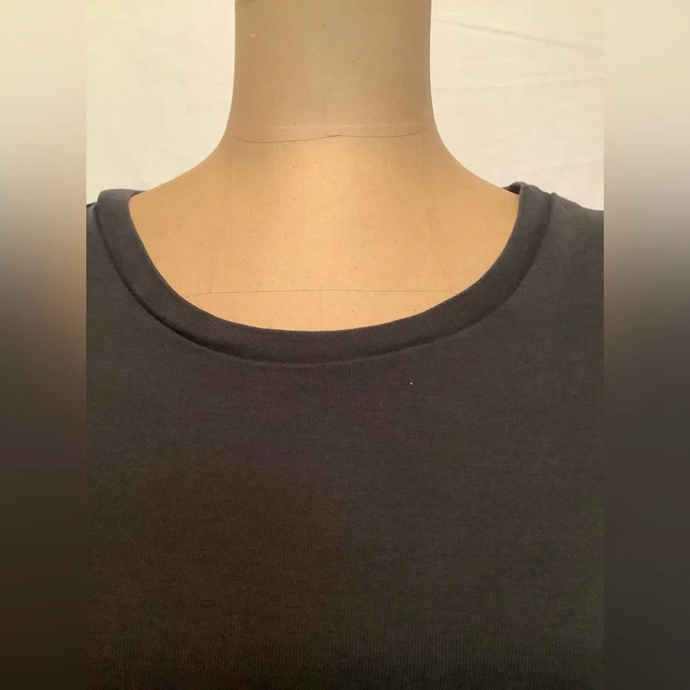 Women's Small Stretchy Perfect Fit J. Crew Black Short Sleeve Tee - Picture 5 of 9
